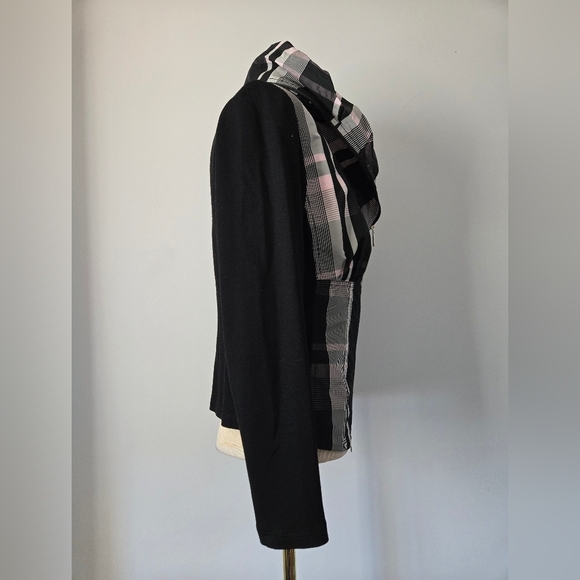 TUZZI Black,Pink and Gray Plaid Jacket. size 8 - Picture 4 of 13